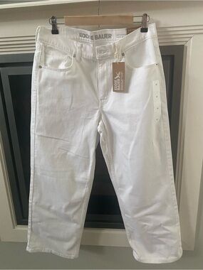NWT Women’s Eddie Bauer Voyager  High Rise White Cropped Jeans - 12
